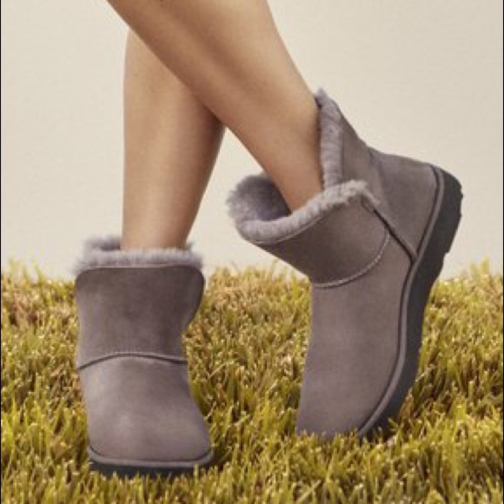 Ugg Classic Cuff Boot